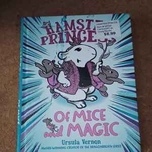 Hamster Princess: Of Mice and Magic Book